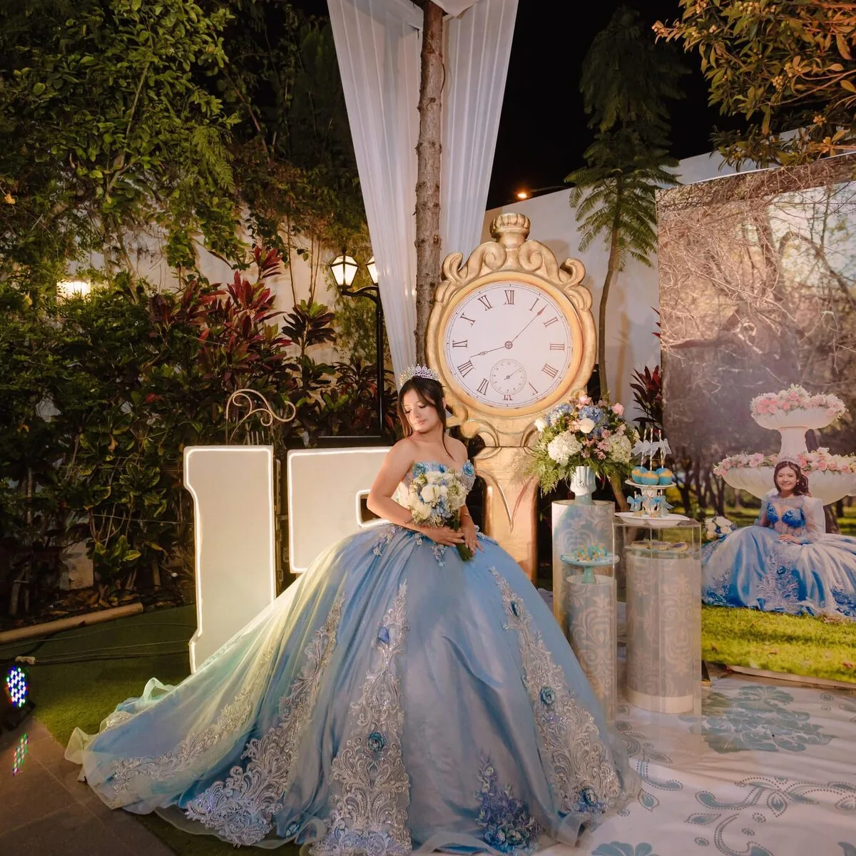 Momento de celebración en la fiesta de quince años — Panda Producciones